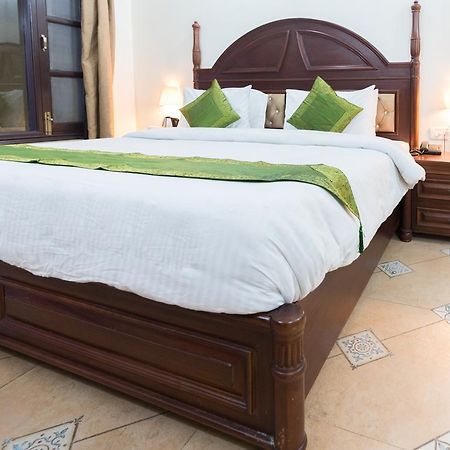 Hotel Treebo Trend Royal Mansion Mussoorie Exterior foto