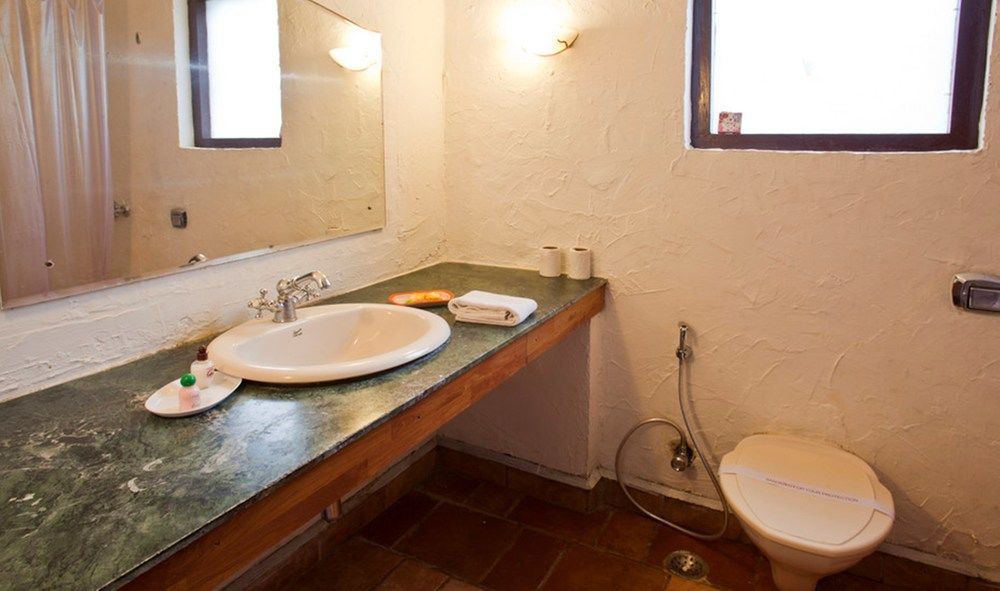 Hotel Treebo Trend Royal Mansion Mussoorie Exterior foto