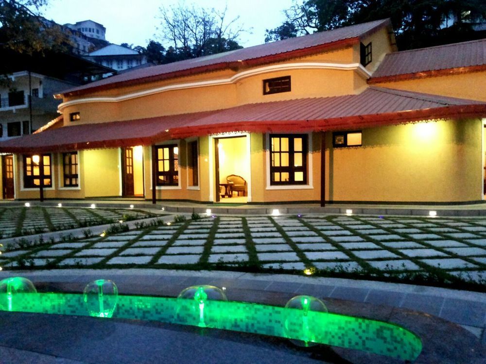 Hotel Treebo Trend Royal Mansion Mussoorie Exterior foto