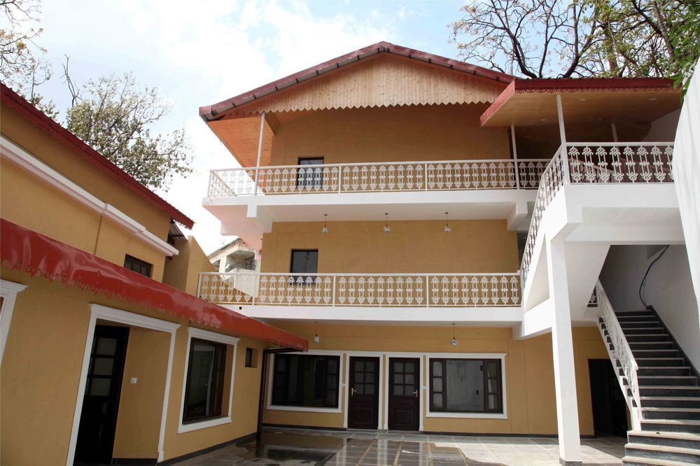 Hotel Treebo Trend Royal Mansion Mussoorie Exterior foto