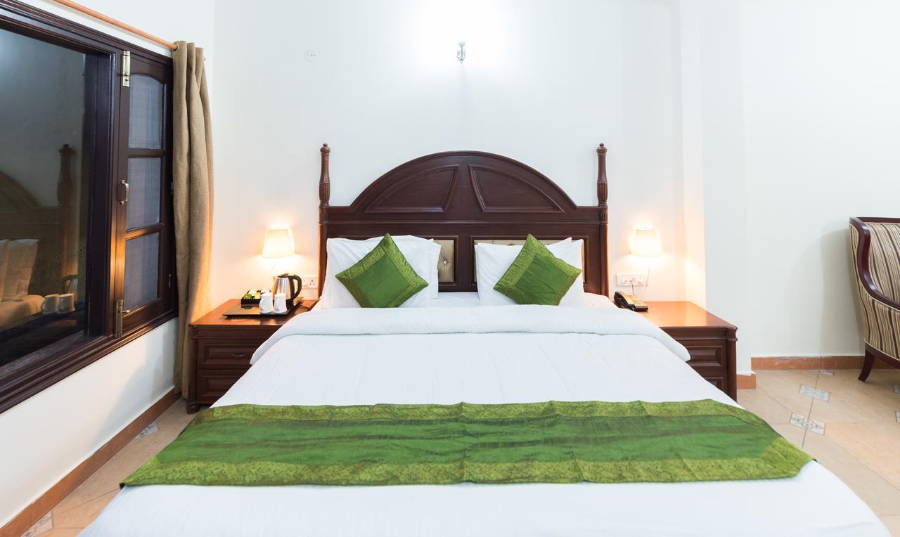 Hotel Treebo Trend Royal Mansion Mussoorie Exterior foto