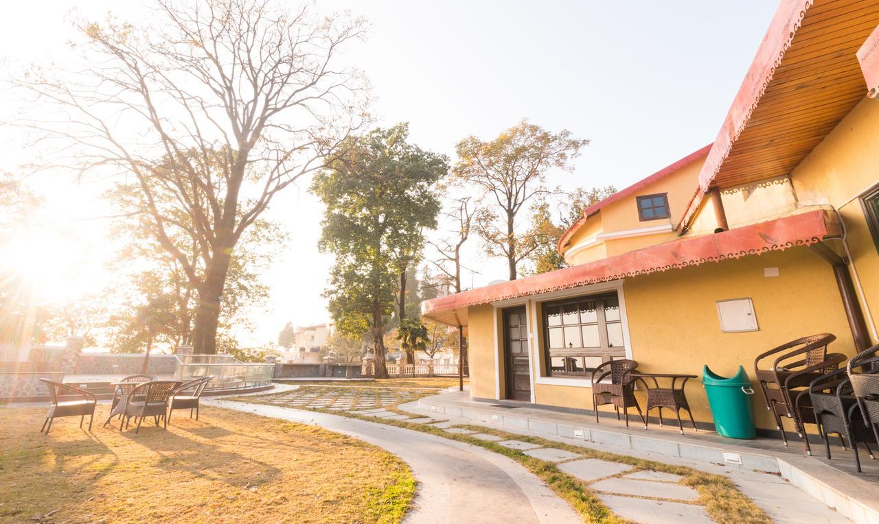 Hotel Treebo Trend Royal Mansion Mussoorie Exterior foto