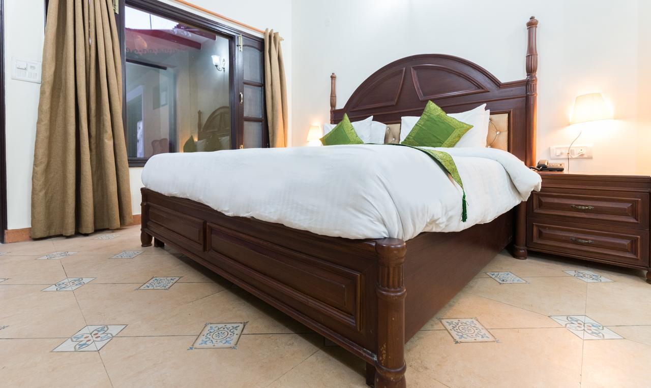 Hotel Treebo Trend Royal Mansion Mussoorie Exterior foto