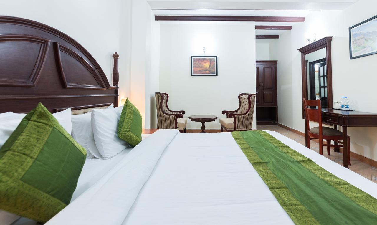 Hotel Treebo Trend Royal Mansion Mussoorie Exterior foto